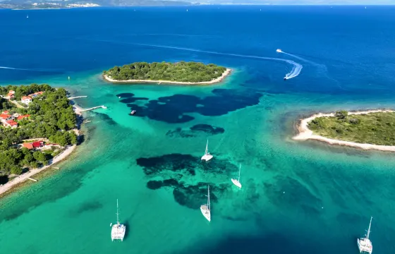 Blue Lagoon & Trogir Private Half-day Speedboat Tour from Split