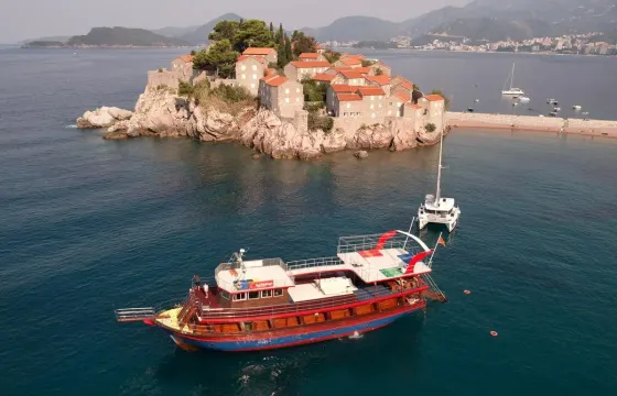 34m Gulet - Breathtaking Montenegro Cruise