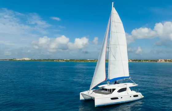 44' Leopard Catamaran All-Inclusive Charter in Tulum Beach.