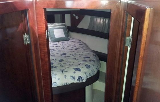 42' Meridian Motor Yacht Rental in Casa de Campo, La Romana