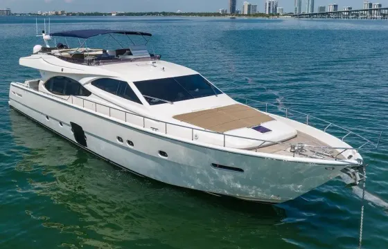 Ferretti Destiny 85ft - Extra Hour Free Everyday