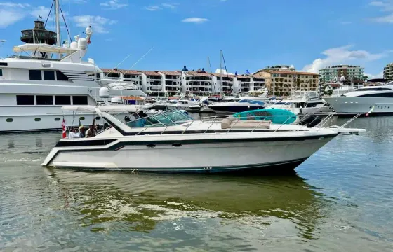 Wellcraft Portofino Express 46 ft Motor Yacht in Puerto Vallarta
