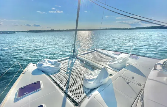 41' Beautiful sailing catamaran, perfect for lounging, swimming, and sailing
