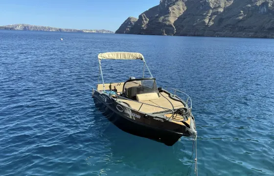 17' Elegant Boat