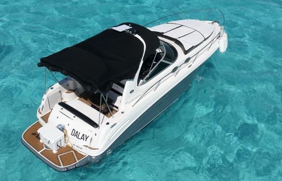Experience Cancun  on our 34ft Dalay Yacht Charter!
