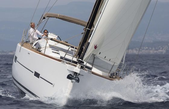 50ft Dufour 520 Cruising Monohull Charter for 8 People in Ljubljana, Slovenia