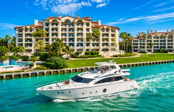 Unique Aicon 80' Motor Yacht Charter In Miami Beach
