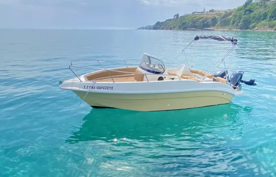 Self-Drive 17ft Nireus Bowrider Boat Rental in Planos, Greece