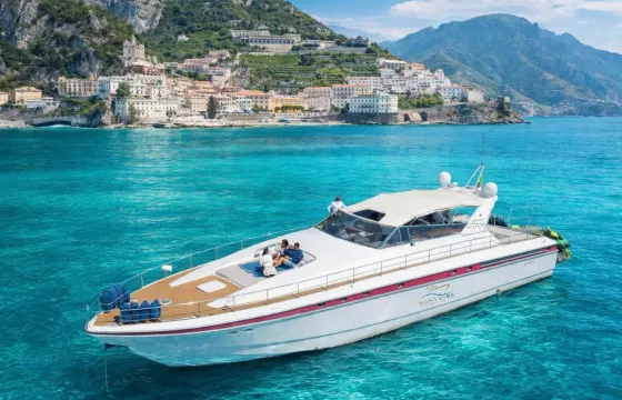 Luxury Yacht Leopard 72' for Amalfi Coast experience