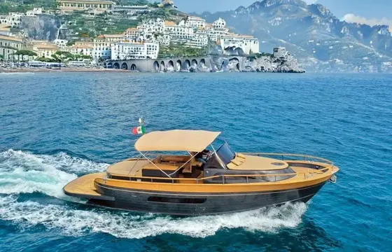 Esposito Luxury Boat Tour – Amalfi Coast & Capri