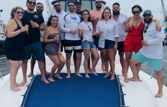 52' Sea Ray Sedan Bridge Motor Yacht Rental In Miami, Florida