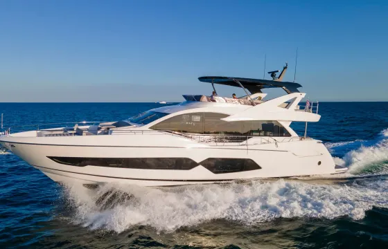 Luxurious Yacht 76' Sunseeker Flybridge With Jacuzzi In Aventura, Florida