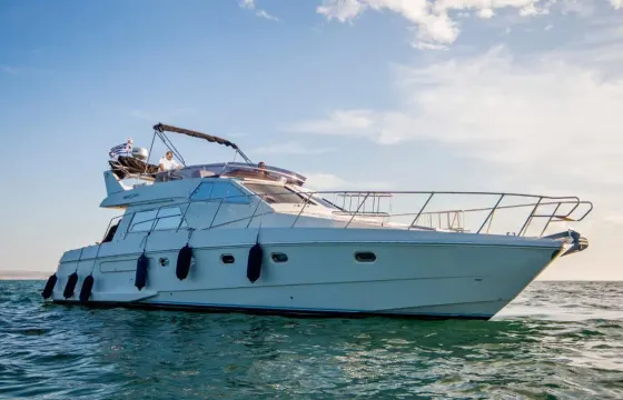Ferretti 47 Mega Luxury Yacht for Daily Charter in Ornos, Mykonos