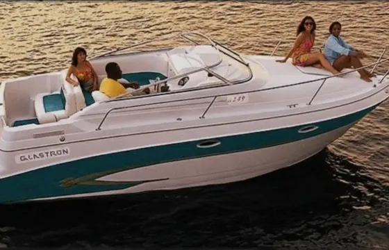 #CopperTides: 24’ Cozy Cabin Cruiser w/ Bathroom, Bedroom & A/C-Clearwater/Tampa