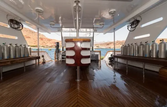 Charter 92' M.Y. Juliet Power Mega Yacht in Qesm Sharm Ash Sheikh, Egypt