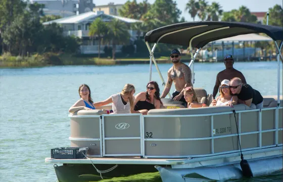 12 Person Bentley Pontoon to enjoy Crab Island! - Fuel included