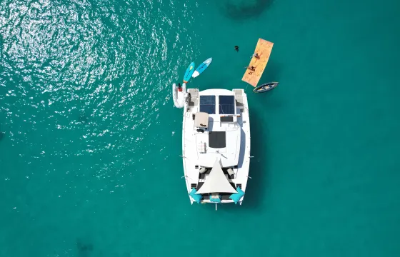 All-inclusive Luxury Shared Charter - Power Cat - St Martin