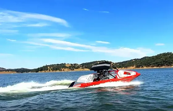 23ft Centurion Enzo Bowrider Experience on Lake Nacimiento!