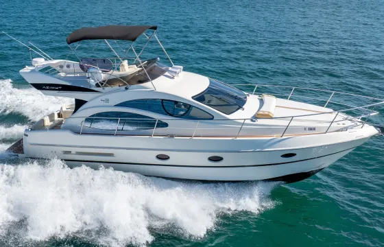 Miami’s Magic Unfolds Aboard a 45ft Azimut, Your Gateway to Seaside Glamour!