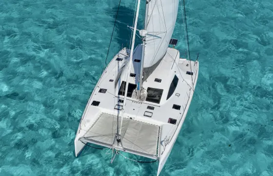 Cancún Private Catamaran with Snorkel and Open Bar