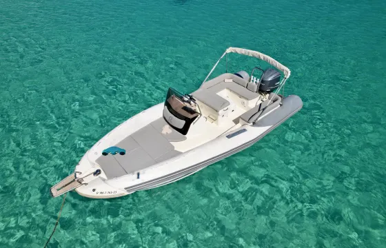 Discover Ibiza and Formentera with Zodiac NZO 760