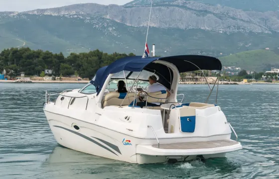 Enjoy an amazing day on our Duna29
