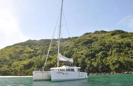 Charter Lagoon 45 Sailing Catamaran in Angra dos Reis