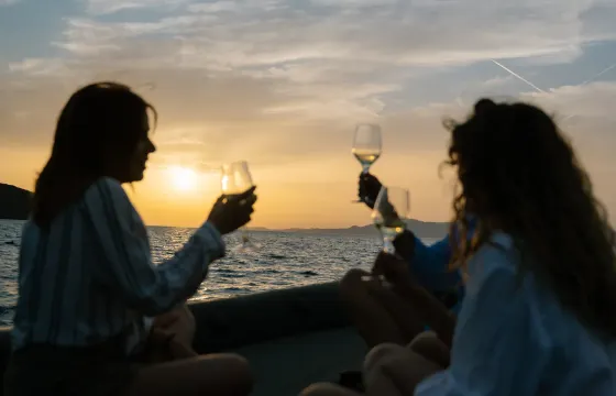 Cruise To Santorini | 37ft RIBCO Twin Engine
