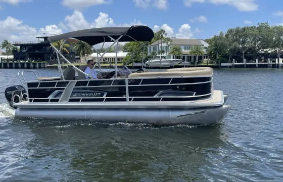 NEW Starcraft Ex 22 C Tritoon in Ft Lauderdale