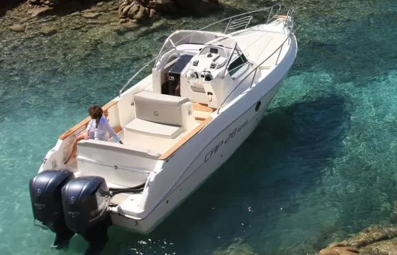 Capelli CAP 28 WA – Luxury All-Inclusive Charter to Akamas & Blue Lagoon