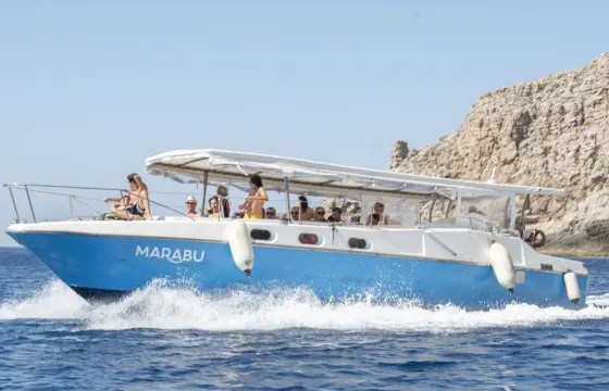 Charter the Marabù 39ft Alfamarine in Marettimo – Unique Access & Full Comfort