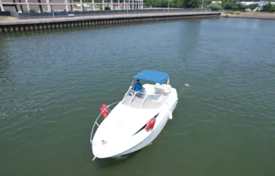 Family fun Bayliner boat NJ/NYC