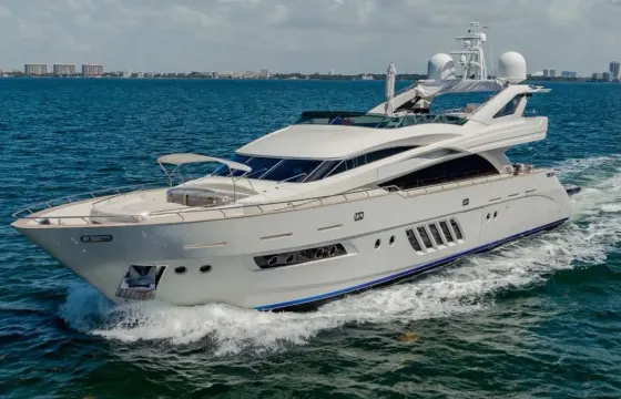 105ft Senay — Miami’s Ultimate Luxury Charter