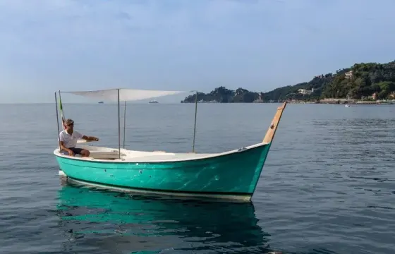 21 ft Dinghy for Rent in Portofino, Italy with a Capacity of 6 People