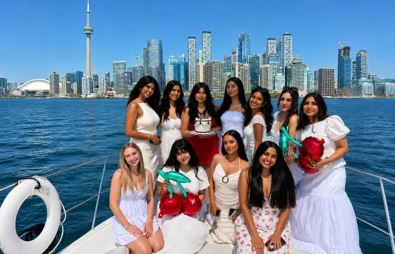 40ft Luxurious Double Decker Yacht In Toronto – Up to 12 Guests