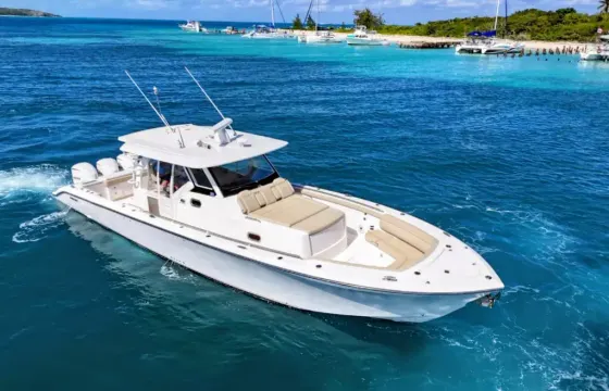 43ft Tiara Pursuit Sport Yacht