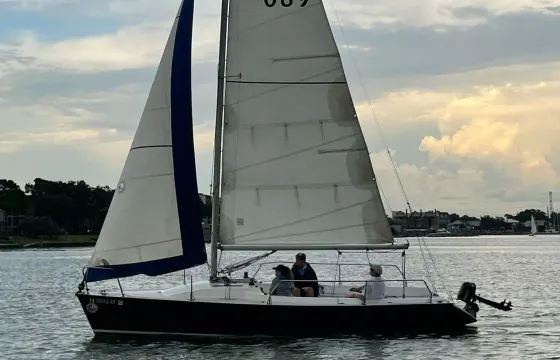 Rent 26ft 'Takin Names' Colgate Sailboat In Kemah, Texas