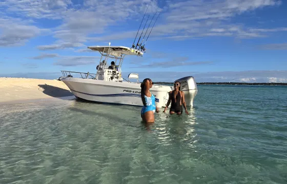 Private Boat Tours aboard Pro-Line Center Console