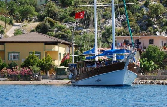 C. TANER This Wonderful Deluxe Gulet Yacht is 25.m Long and for 16 People.