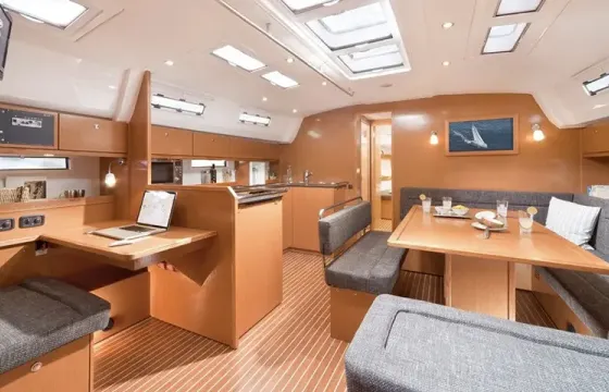 Private 2 days sailing from Split with Crew & Fuel included