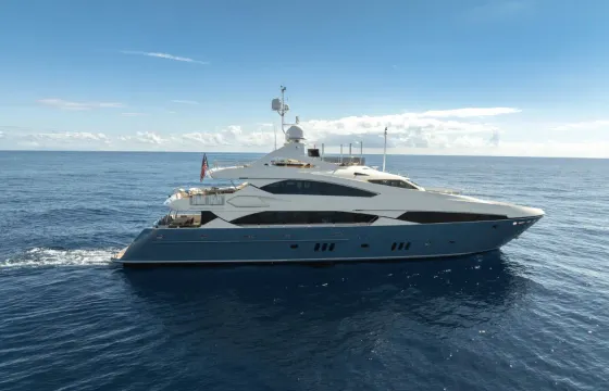 A 5 Star Hotel on the water - 130ft Sunseeker serving South Florida
