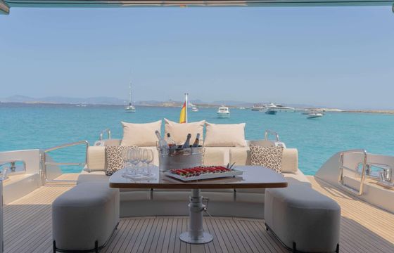 Charter Azimut 86ft "The Jungle" Mega Yacht In Ibiza