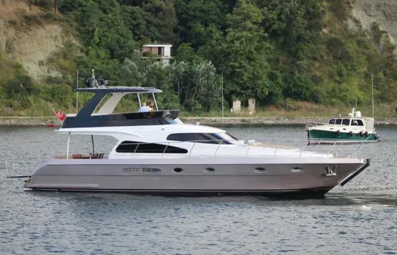 Set Sail on a 2-Hour Private Bosphorus Cruise from Istanbul!