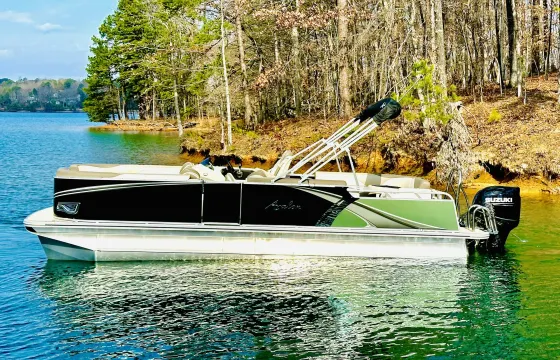 2024 23ft. Avalon LSZ Elite Pontoon on Lake Keowee