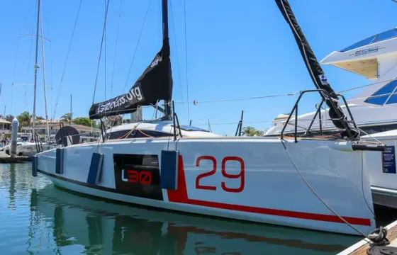 Fast and Fun Racing Vessel! (MAP: 2022-32 )
