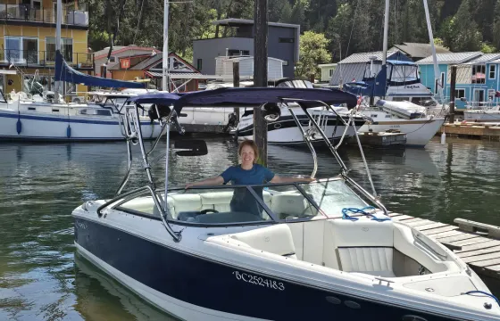 22ft Cobalt 220, a chill cruise with friends, or wakeboarding and tubing!