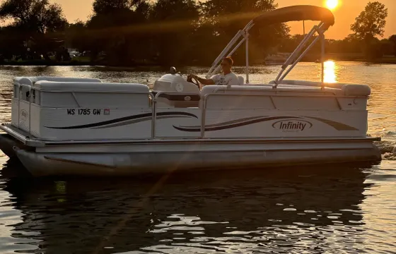 Lake life is a GREAT life - Smoker Craft