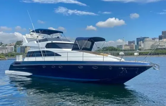 Luxury Cruise in Rio de Janeiro - 60 Feet Intermarine Flybridge Yacht