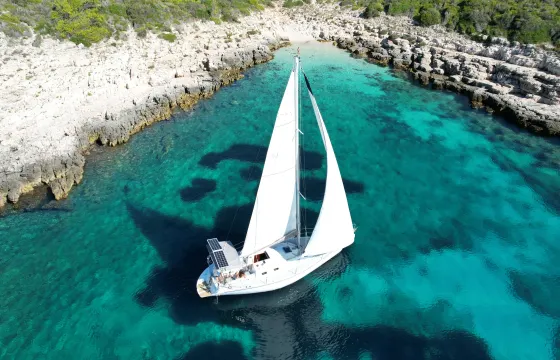 Pakleni islands Hvar — private sailing tour