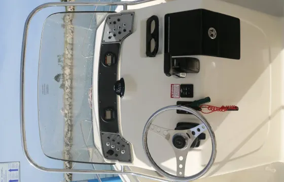 Scout 222 Sportfish for rent on the Costa Brava